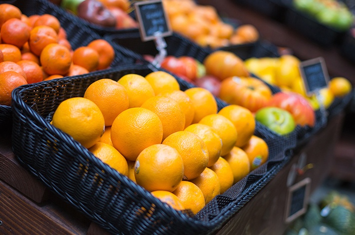 Amazon Plans to Expand Grocery Business with Brick and Mortar Locations